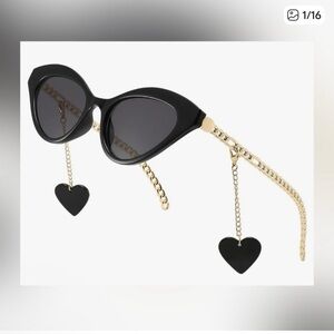 Chic Black Sunglasses with Gold Accents